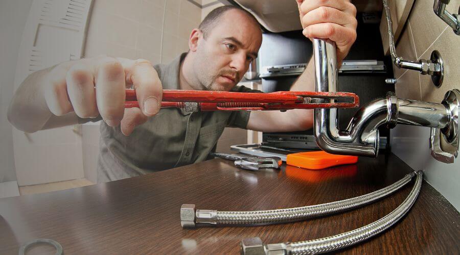 Local expert plumbing services in Lizemores, WV